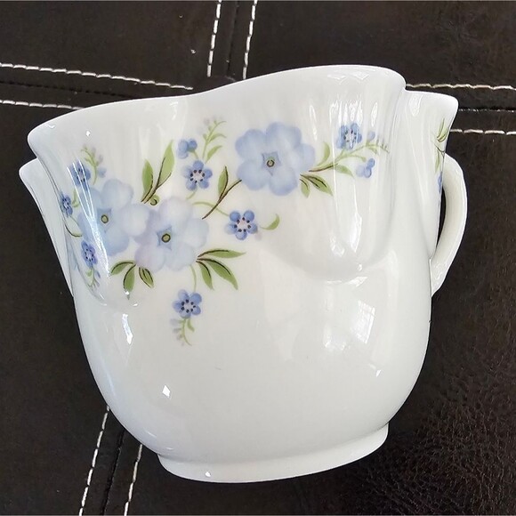 Vintage Crown Staffordshire Rock Garden Bone China Cup And Saucer - Picture 4 of 8